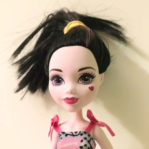 Monster High Draculaura Emoji Dress Doll - Picture 3 of 16